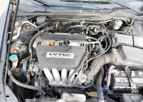 2004 Honda Accord 2.4 Ex z USA, uszkodzony, nr VIN 1HGCM568X4A027297